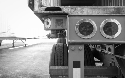 Improper Commercial Vehicle Turns